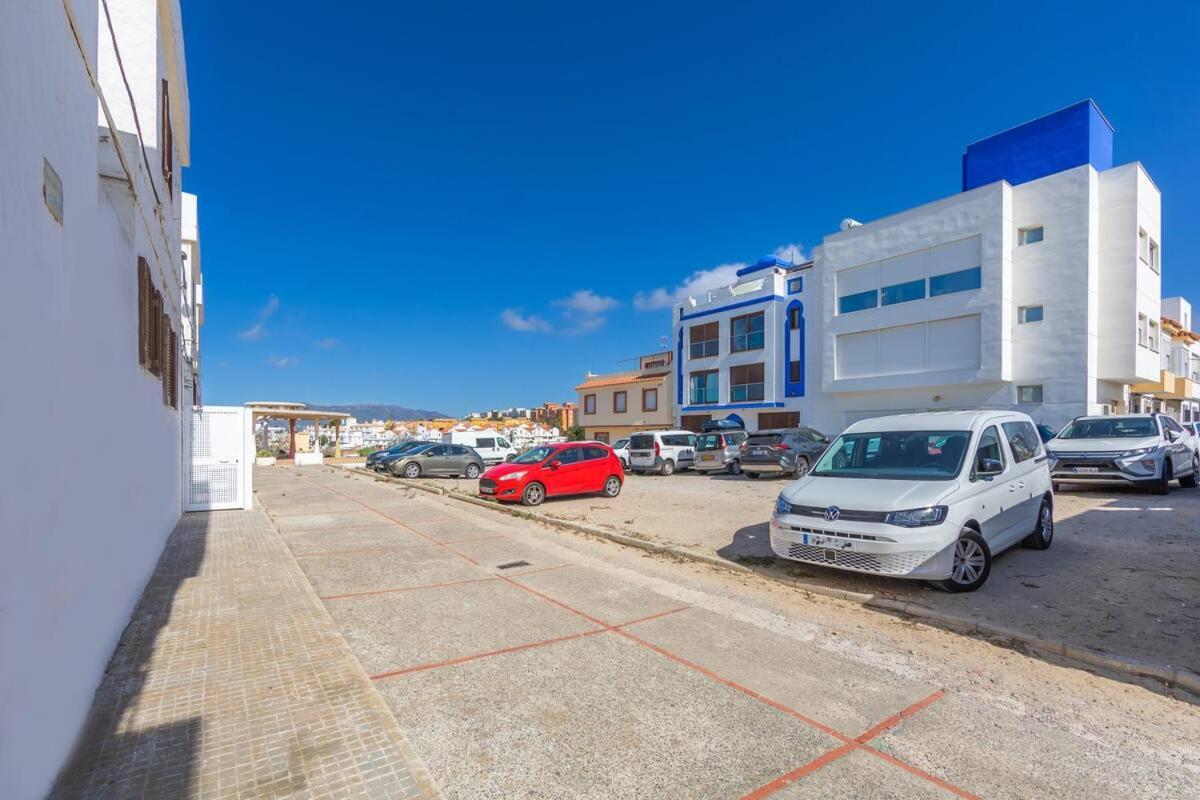 Tarifa Beach Apartment With Ocean Views And Pool Eksteriør bilde